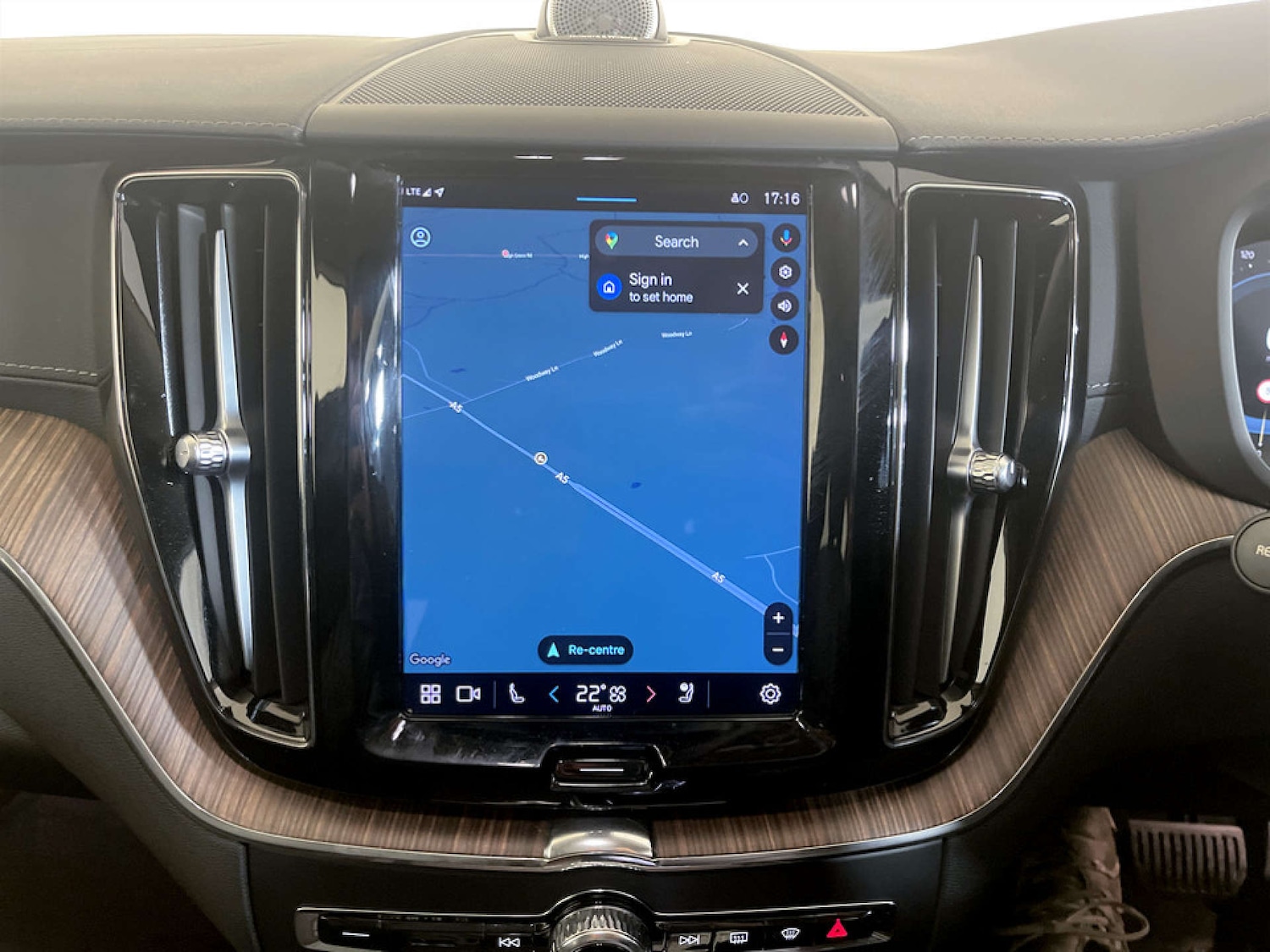 Used Volvo XC60 2023 for sale - 77693710: Photo 22