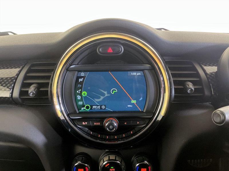 Used MINI Hatch 2019 for sale - 76476798: Photo 21