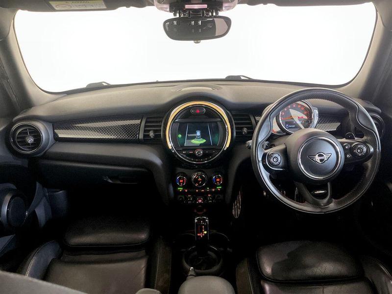 Used MINI Hatch 2019 for sale - 76476798: Photo 3