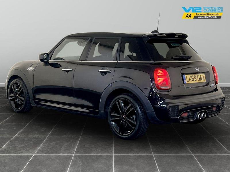 Used MINI Hatch 2019 for sale - 76476798: Photo 8
