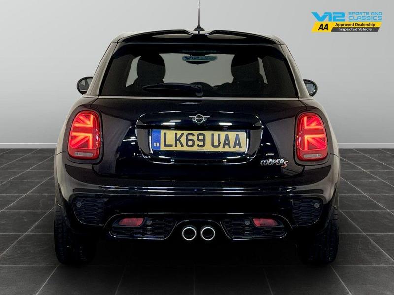 Used MINI Hatch 2019 for sale - 76476798: Photo 9