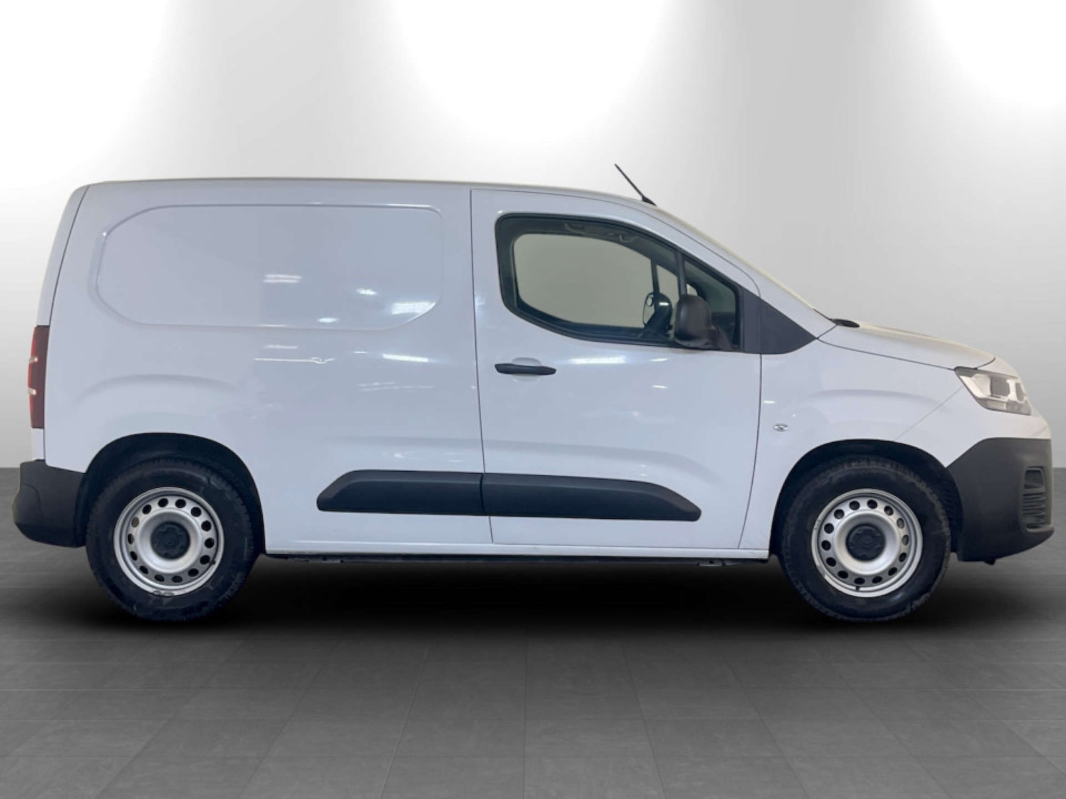 Used Citroen Berlingo 2023 for sale - 77681225: Photo 11