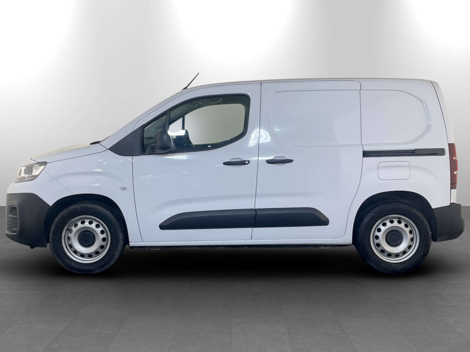 Used Citroen Berlingo 2023 for sale - 77681225: Photo 7