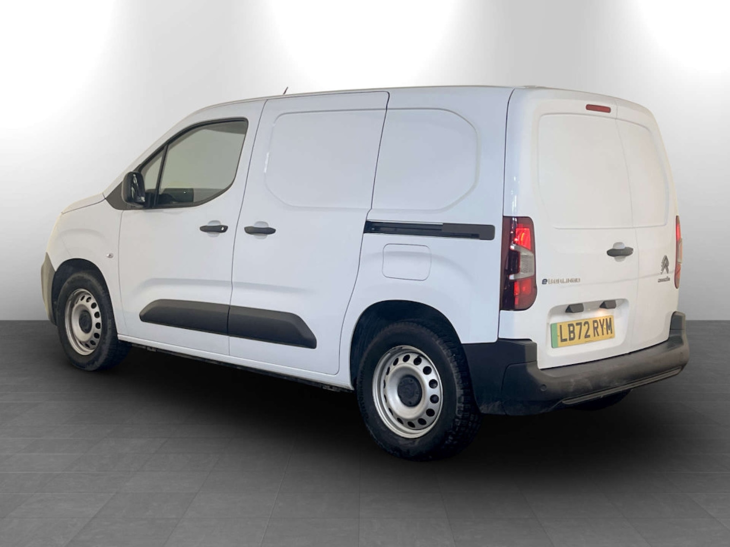 Used Citroen Berlingo 2023 for sale - 77681225: Photo 8