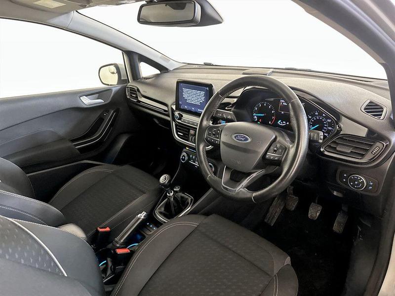 Used Ford Fiesta 2017 for sale - 76534481: Photo 15