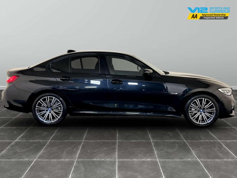 Used BMW 3 Series 2022 for sale - 76949099: Photo 11