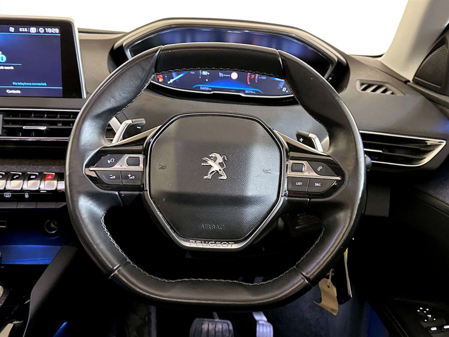 Used Peugeot 3008 2017 for sale - 77189548: Photo 16