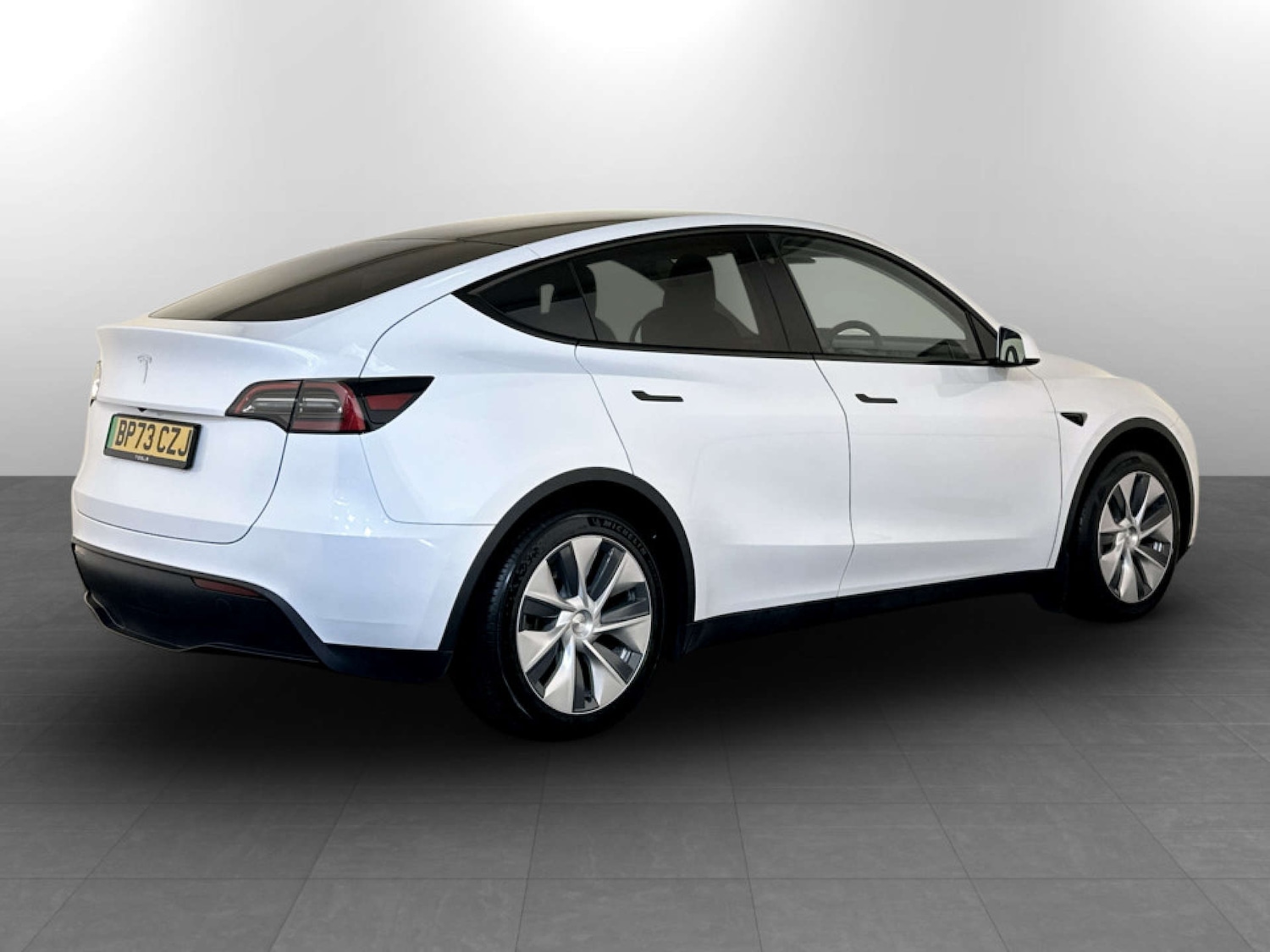 Used Tesla Model Y 2023 for sale - 77328598: Photo 8