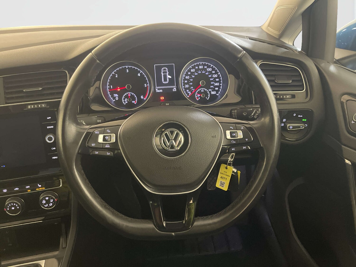 Used Volkswagen Golf 2016 for sale - 77847506: Photo 17