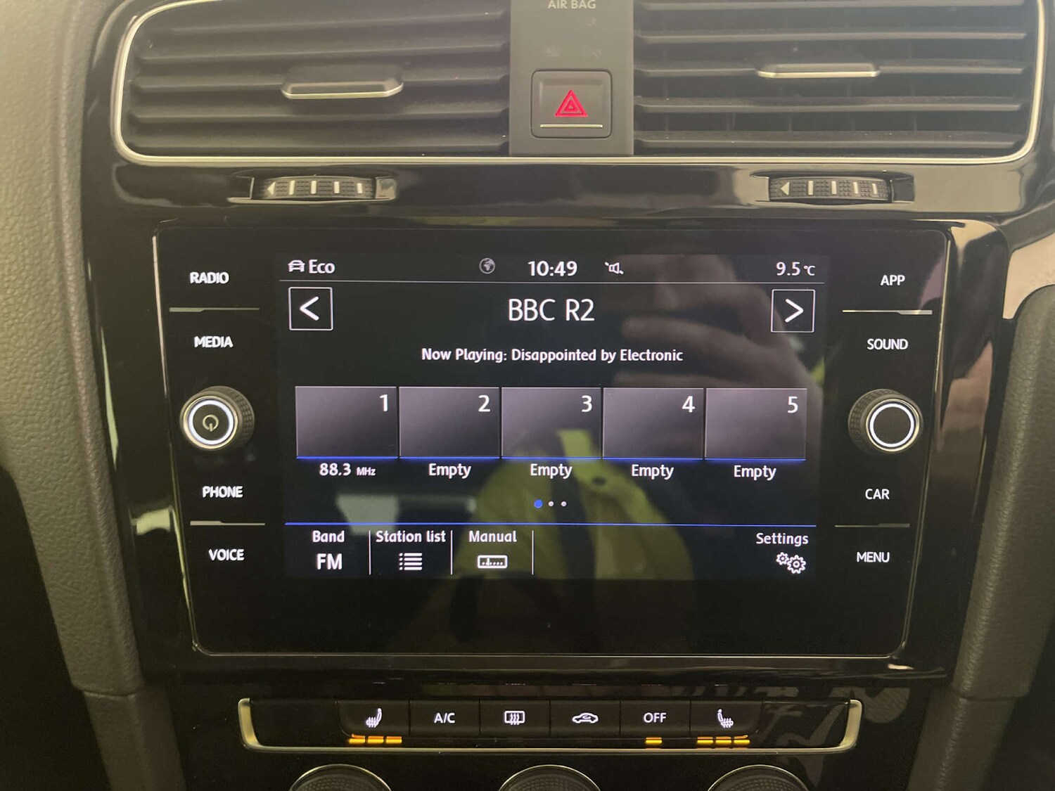 Used Volkswagen Golf 2016 for sale - 77847506: Photo 24