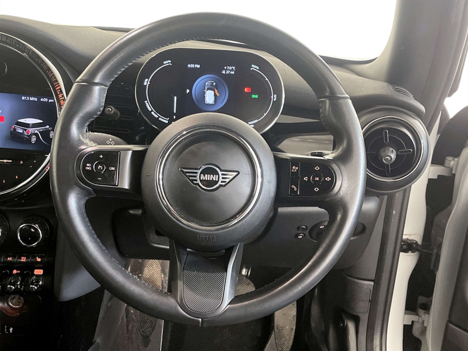 Used MINI Hatch 2022 for sale - 77211750: Photo 16