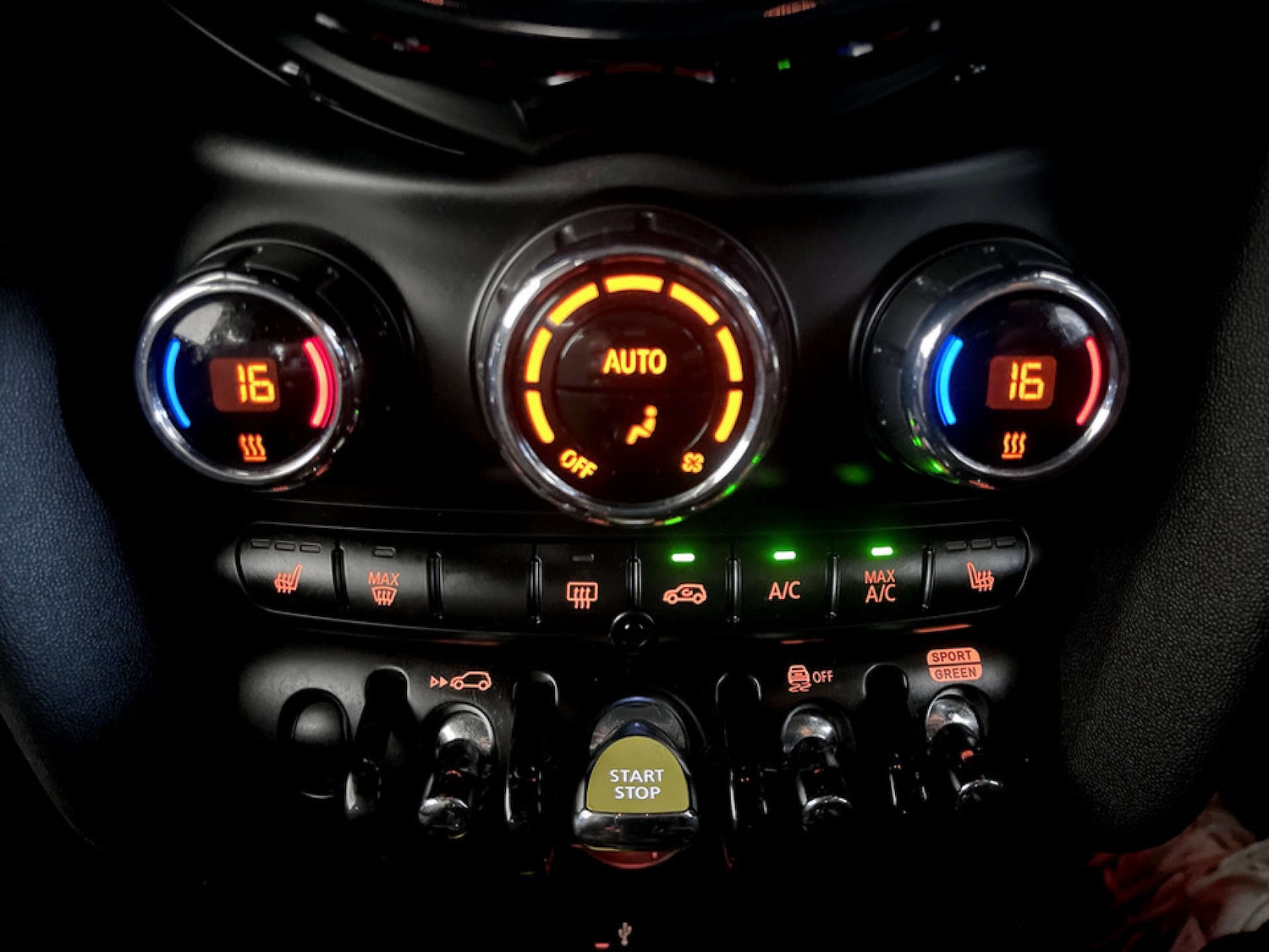 Used MINI Hatch 2022 for sale - 77211750: Photo 25