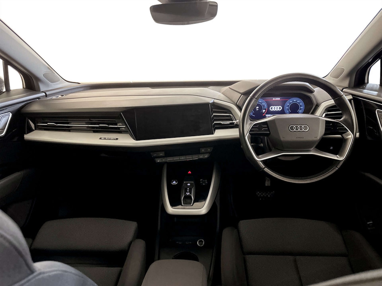 Used Audi Q4 e-tron 2022 for sale - 77782055: Photo 3