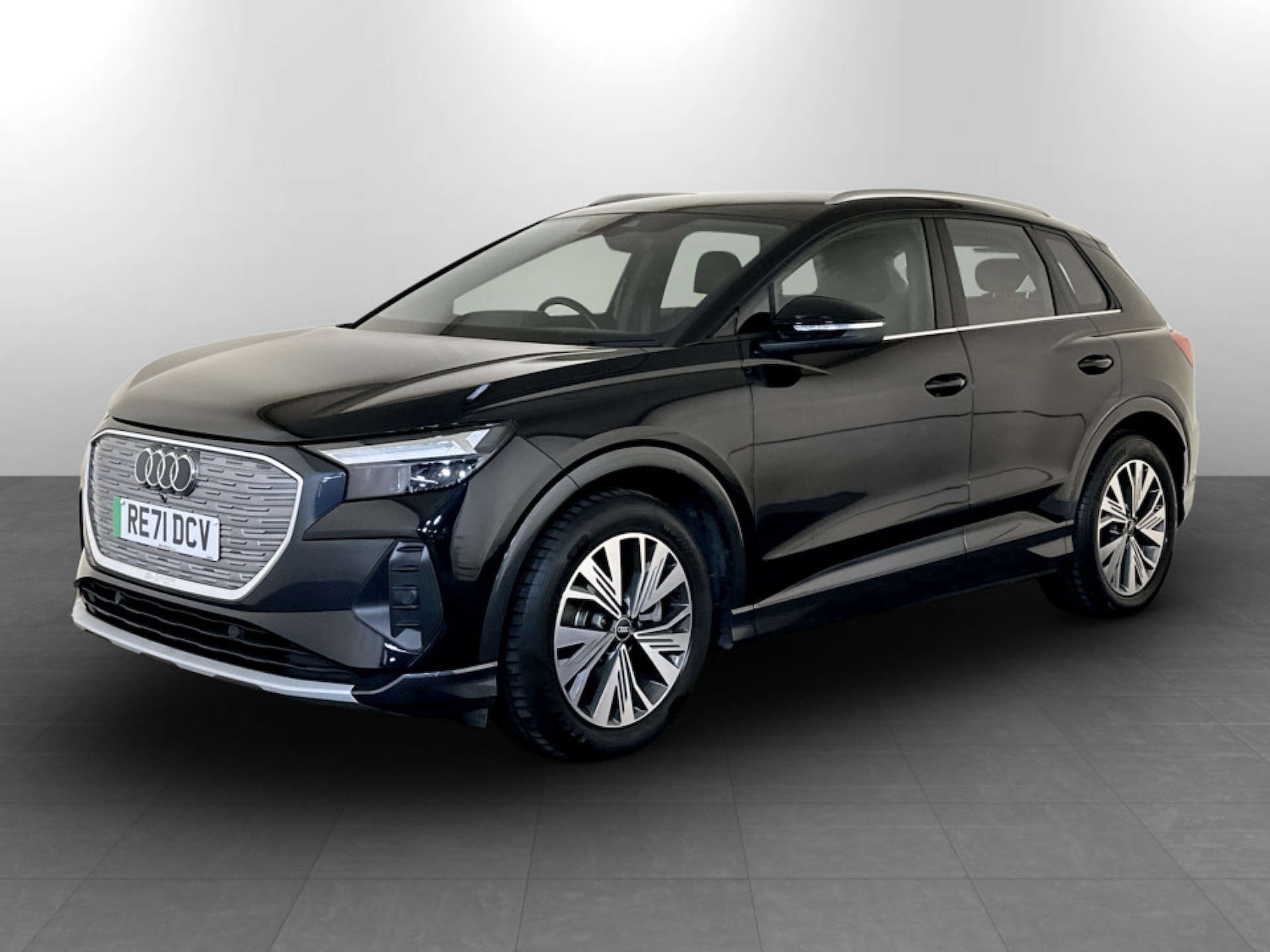 Used Audi Q4 e-tron 2022 for sale - 77782055: Photo 6