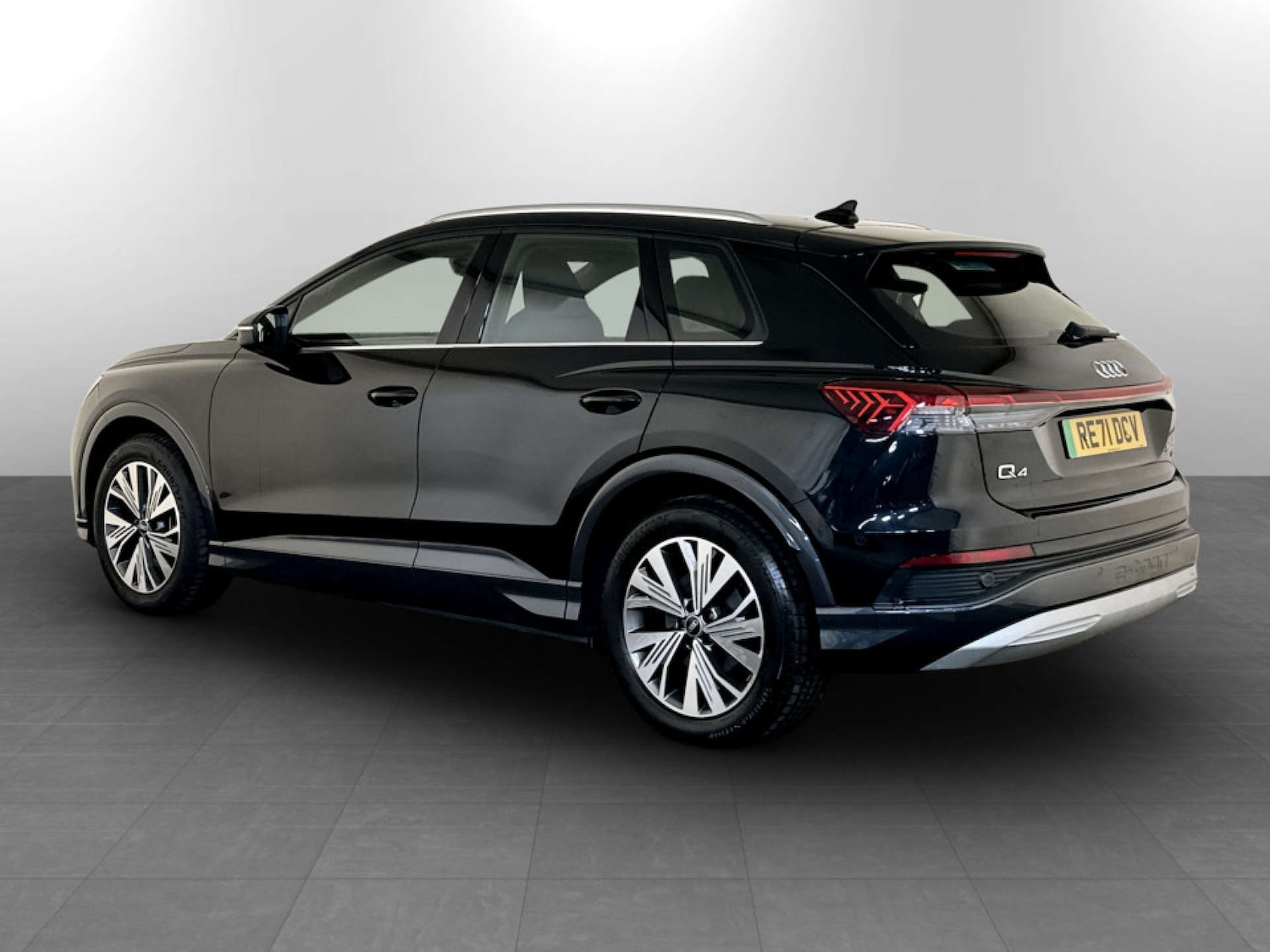 Used Audi Q4 e-tron 2022 for sale - 77782055: Photo 8