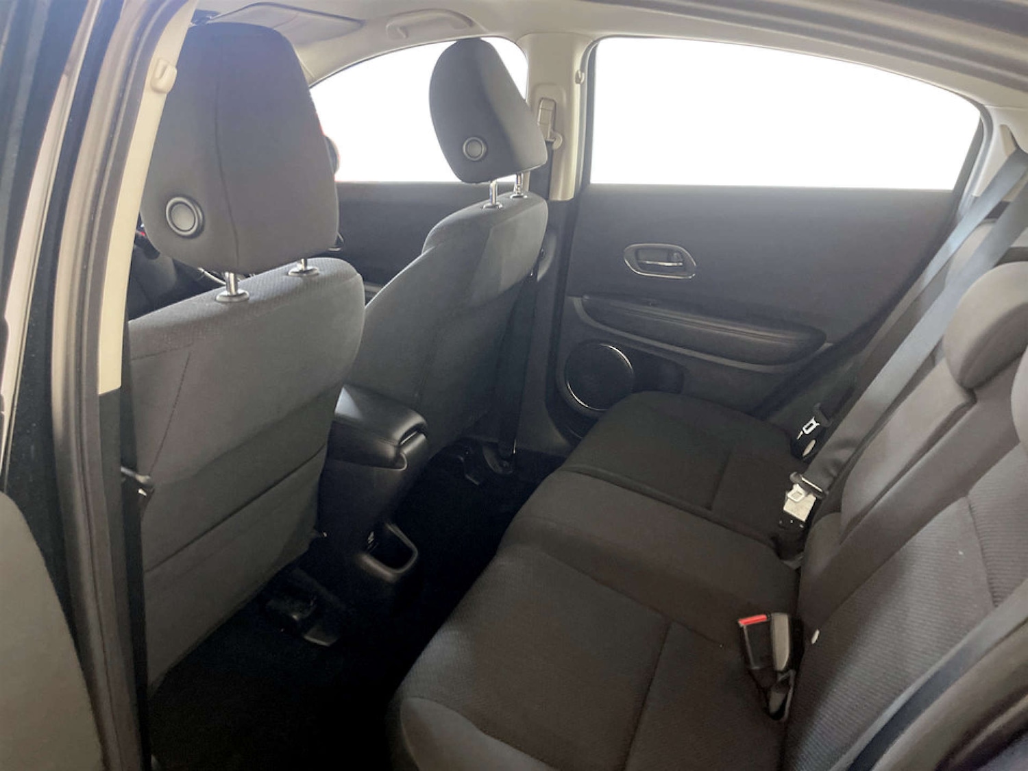 Used Honda HR-V 2018 for sale - 77185225: Photo 14