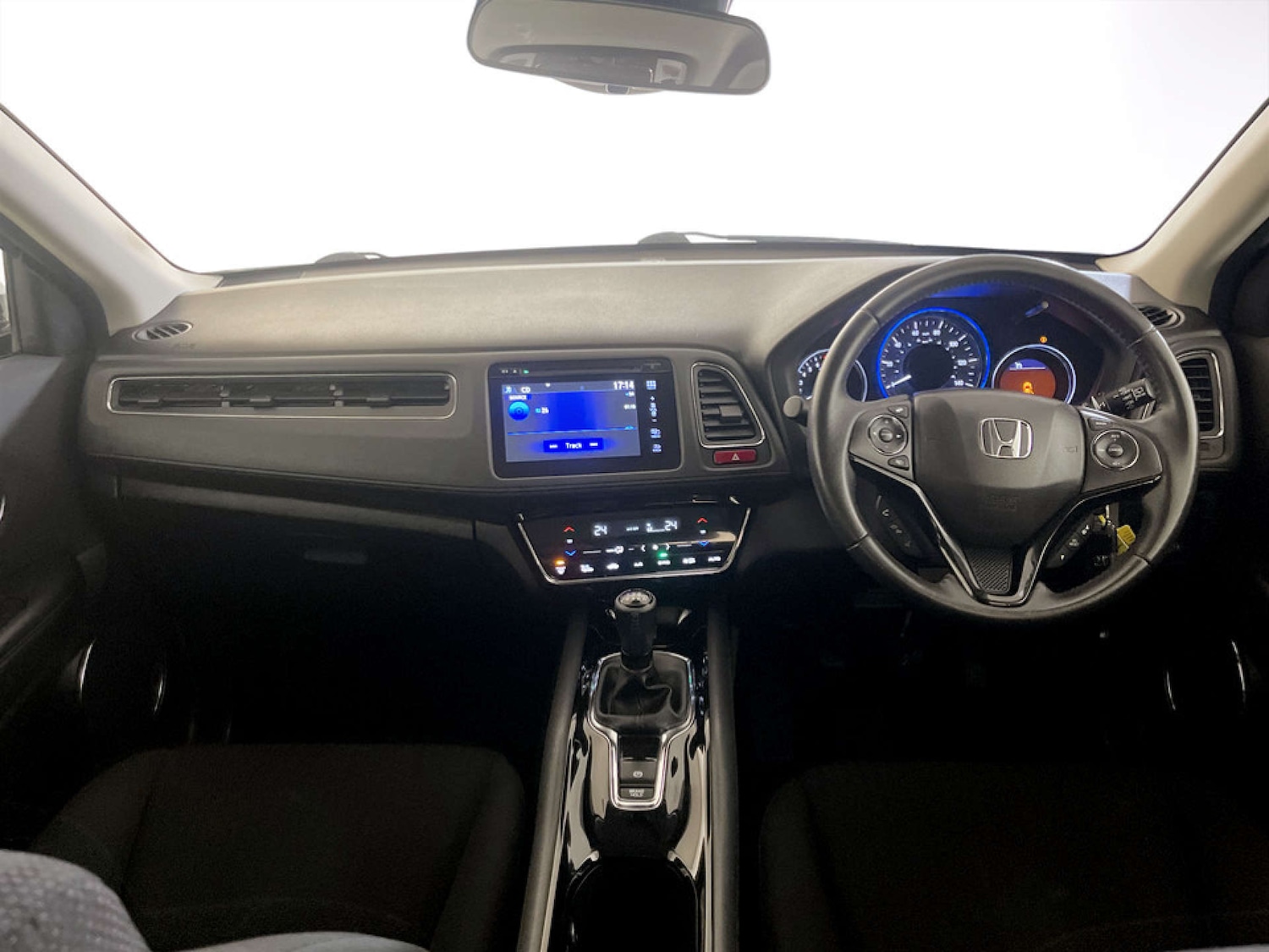 Used Honda HR-V 2018 for sale - 77185225: Photo 3