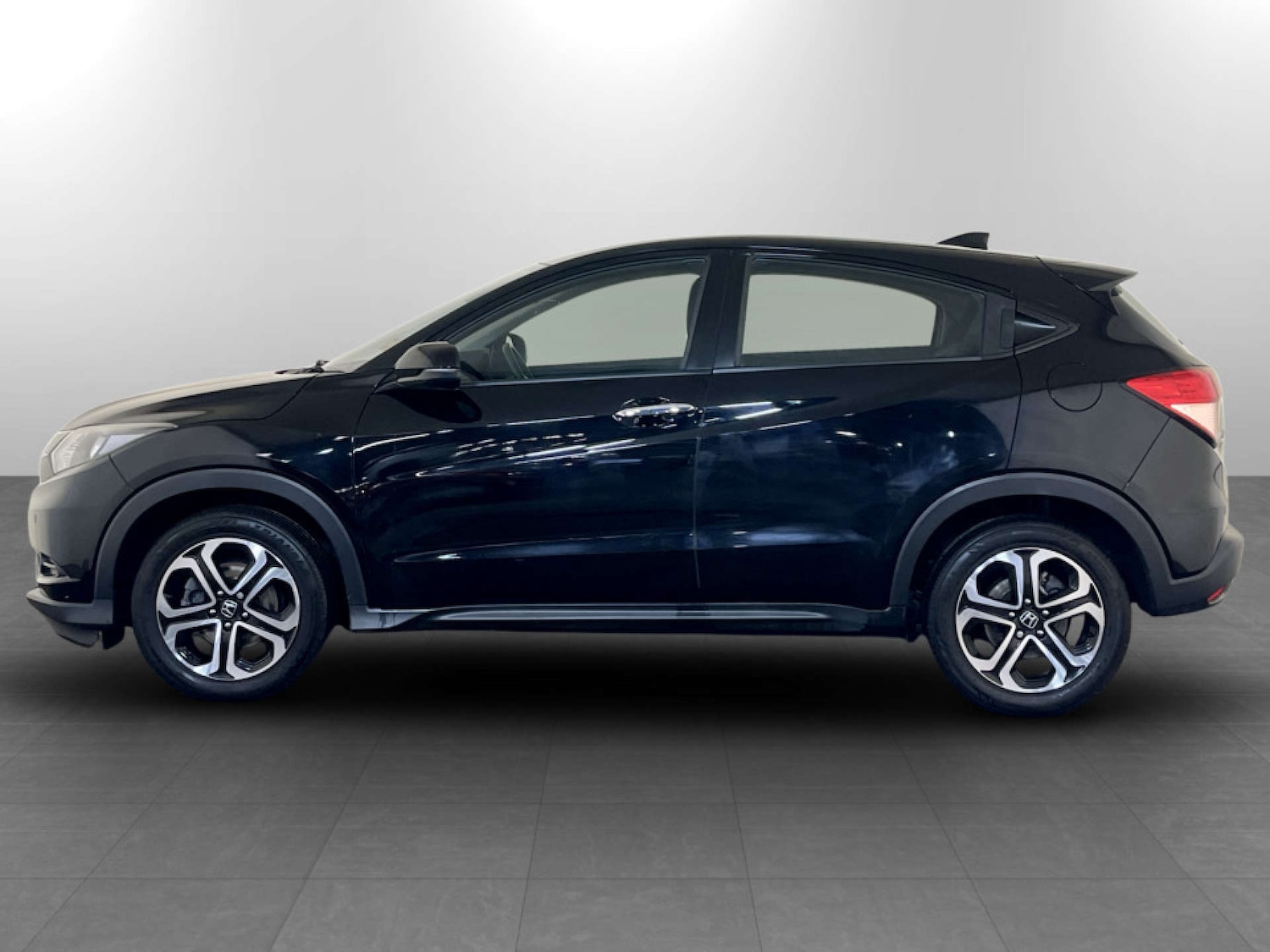 Used Honda HR-V 2018 for sale - 77185225: Photo 7