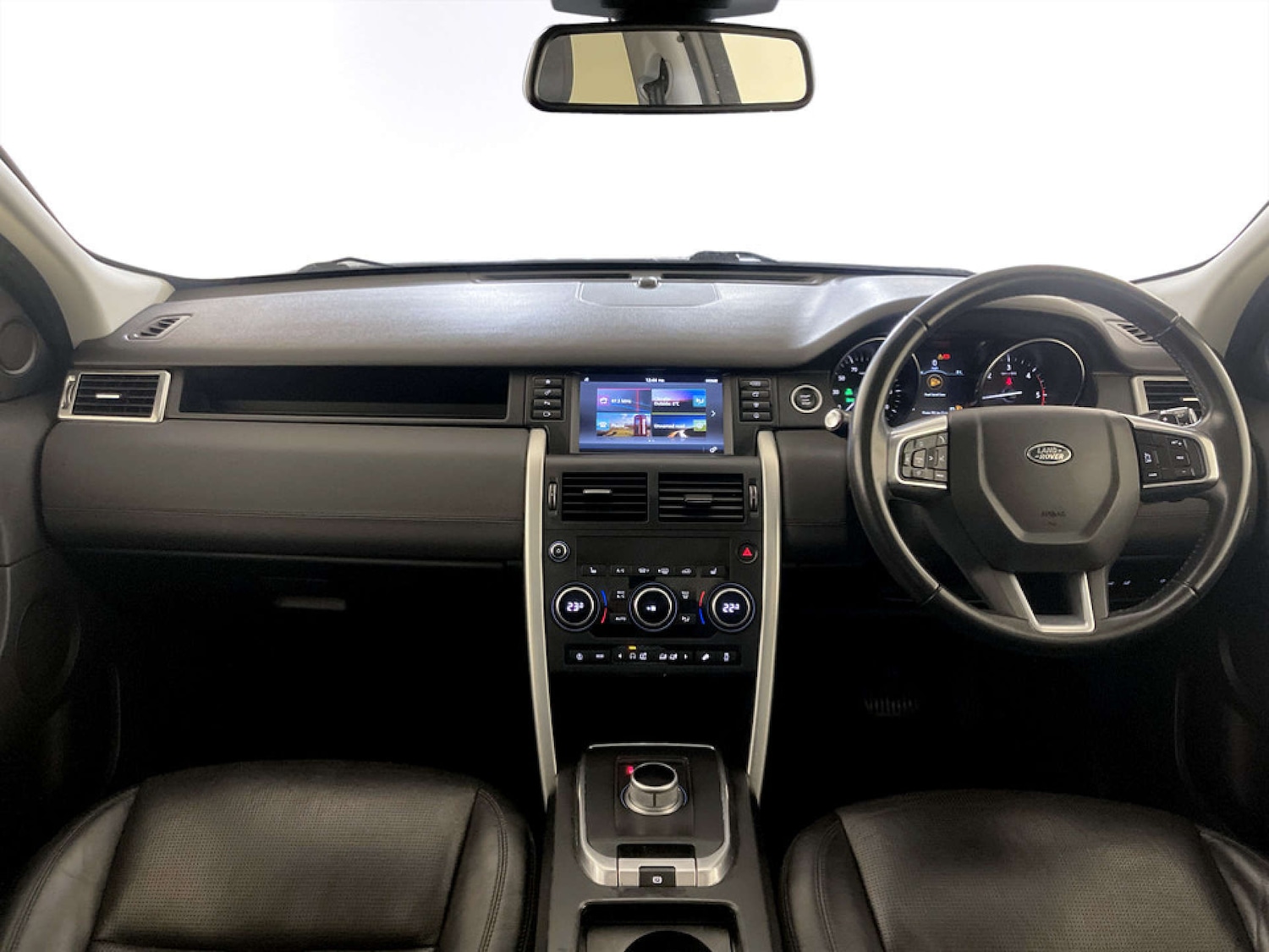 Used Land Rover Discovery Sport 2018 for sale - 77778160: Photo 3