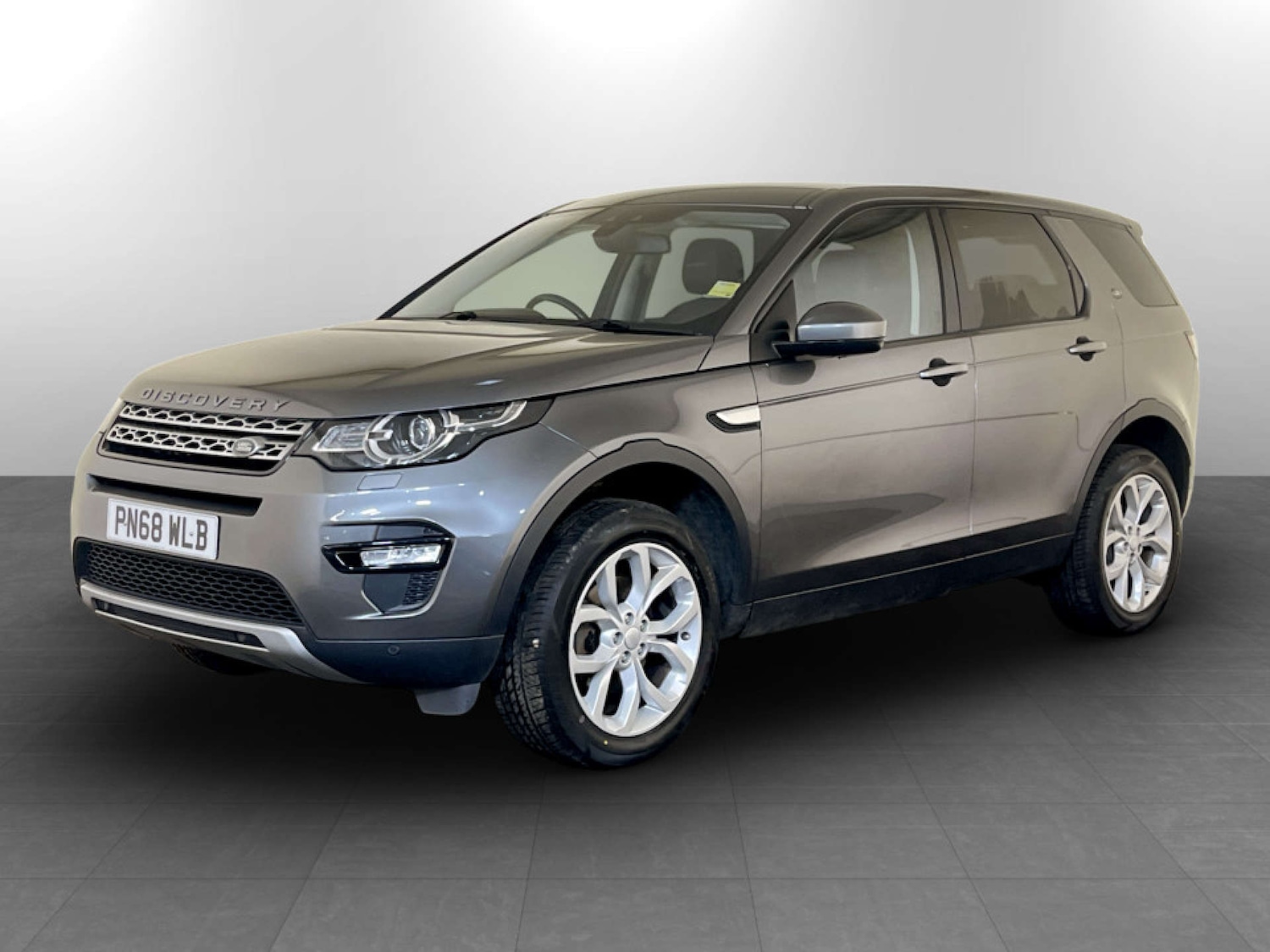 Used Land Rover Discovery Sport 2018 for sale - 77778160: Photo 6