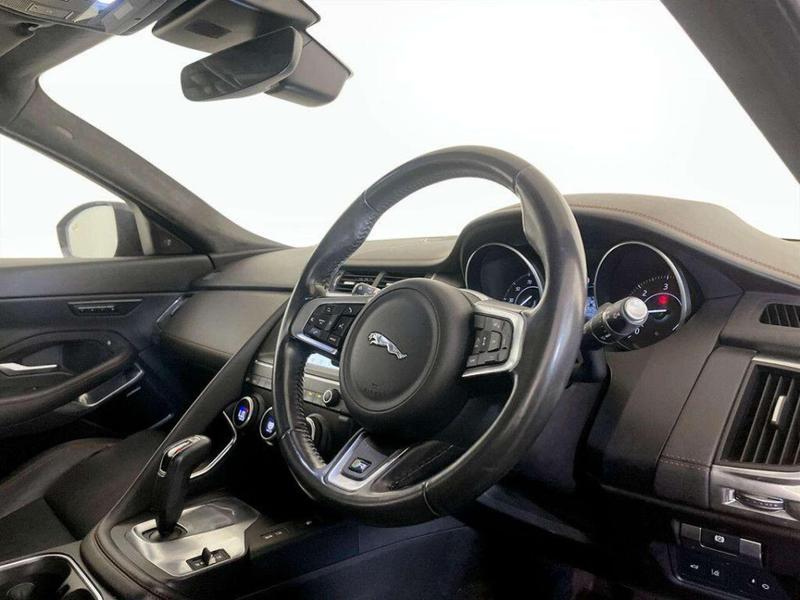 Used Jaguar E-Pace 2017 for sale - 76296698: Photo 16