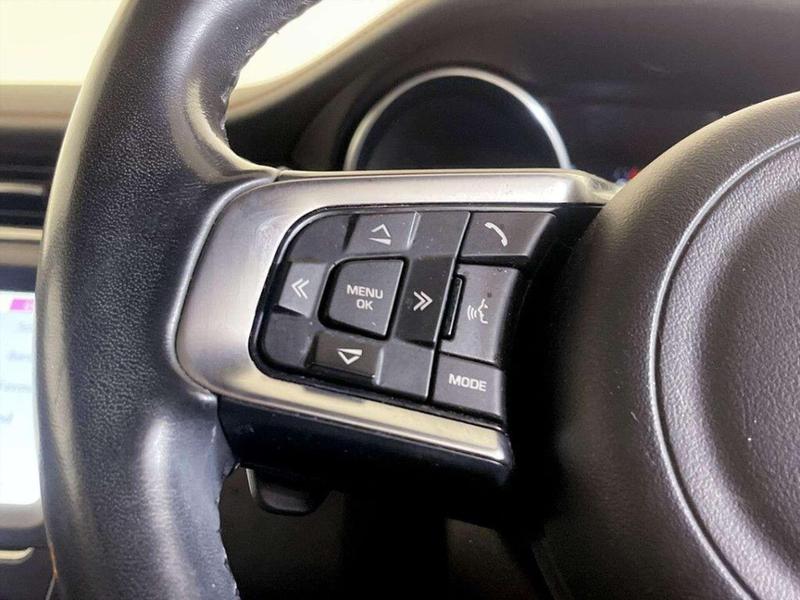 Used Jaguar E-Pace 2017 for sale - 76296698: Photo 18