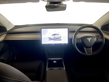 Used Tesla Model 3 2022 for sale - 77342147: Photo