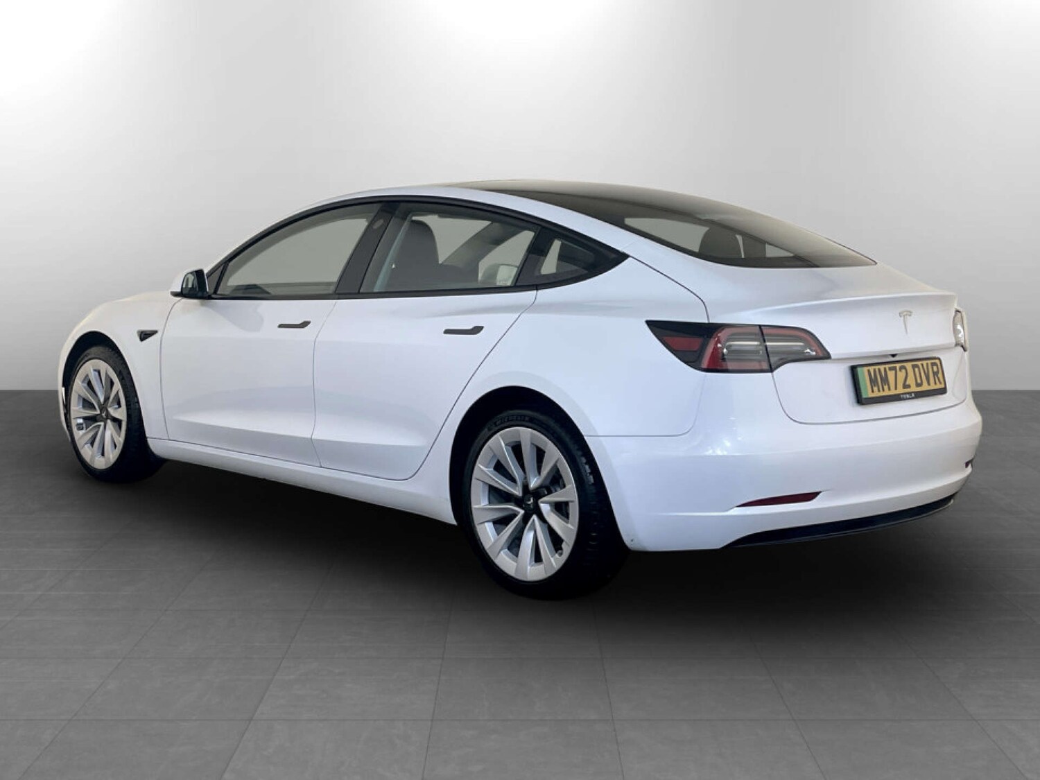 Used Tesla Model 3 2022 for sale - 77342147: Photo 8