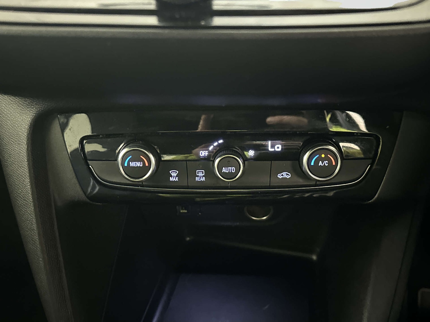 Used Vauxhall Corsa 2024 for sale - 77877245: Photo 25