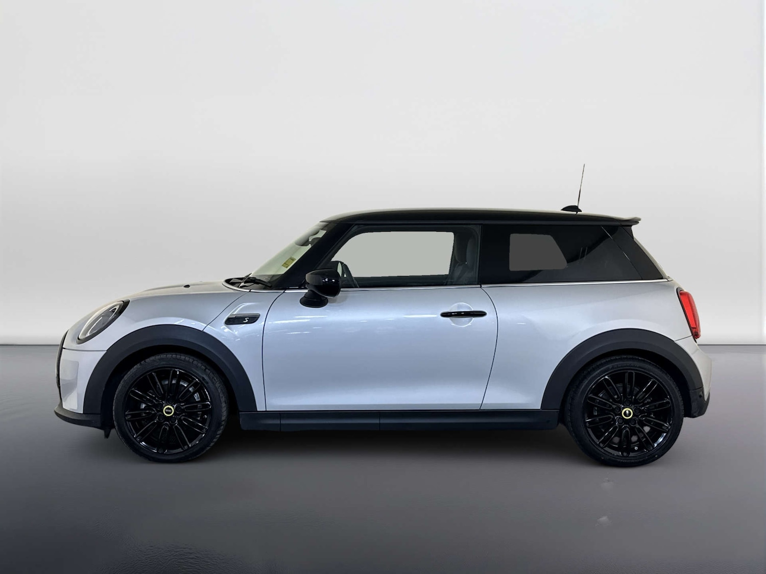 Used MINI Hatch 2022 for sale - 77989877: Photo 7