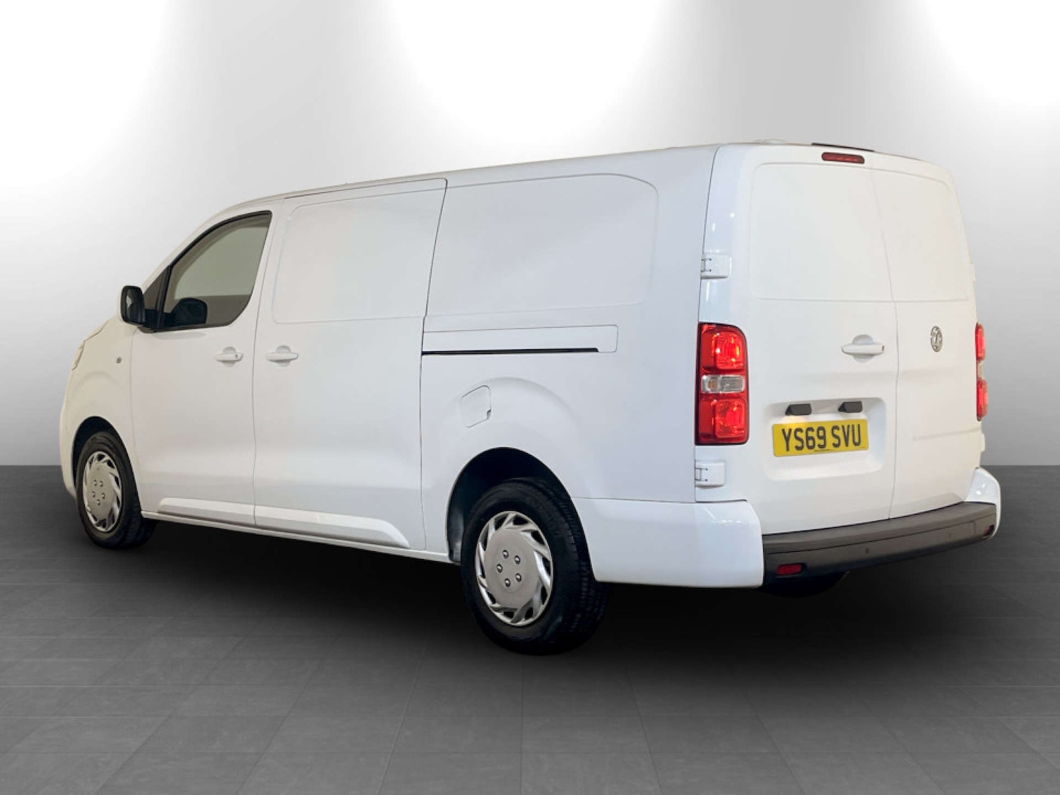 Used Vauxhall Vivaro 2019 for sale - 77639561: Photo 8