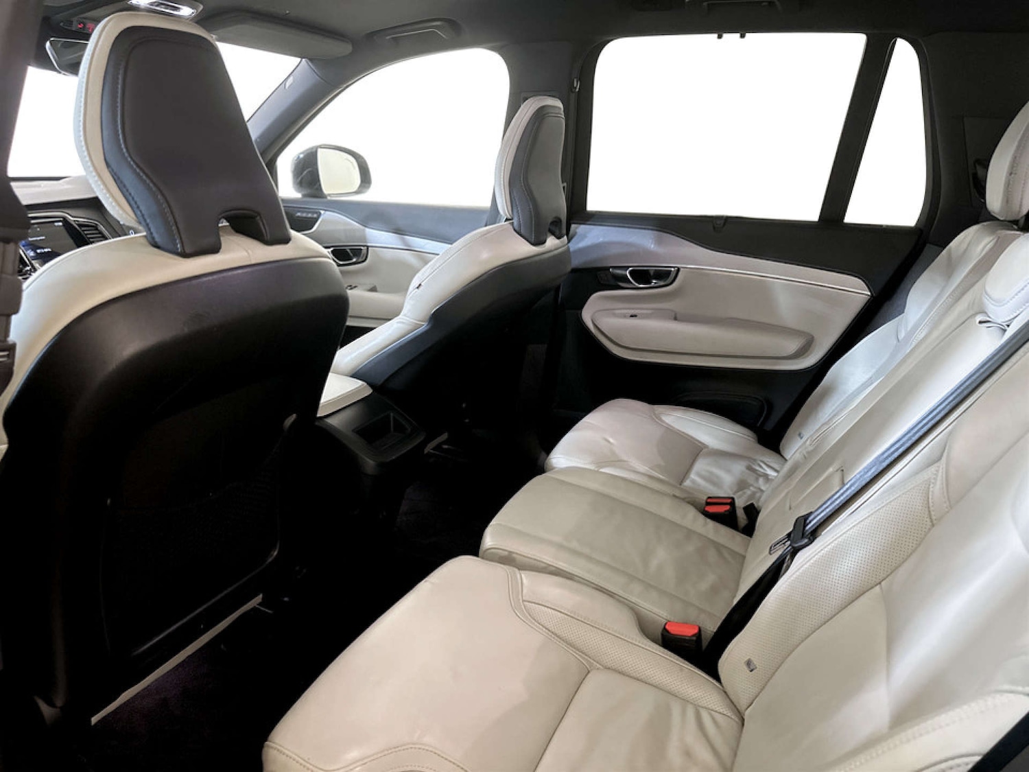 Used Volvo XC90 2022 for sale - 77326100: Photo 14