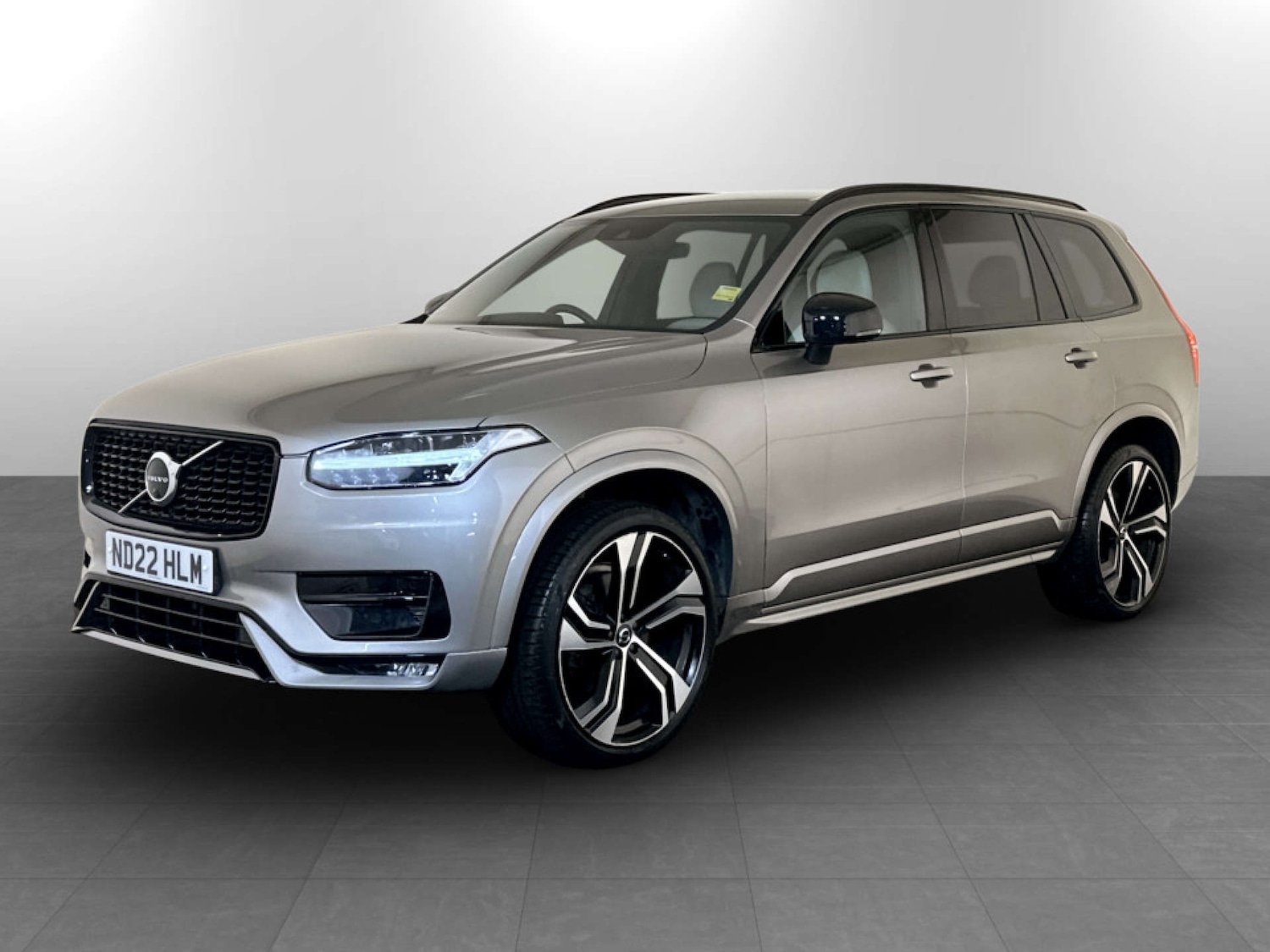 Used Volvo XC90 2022 for sale - 77326100: Photo 6