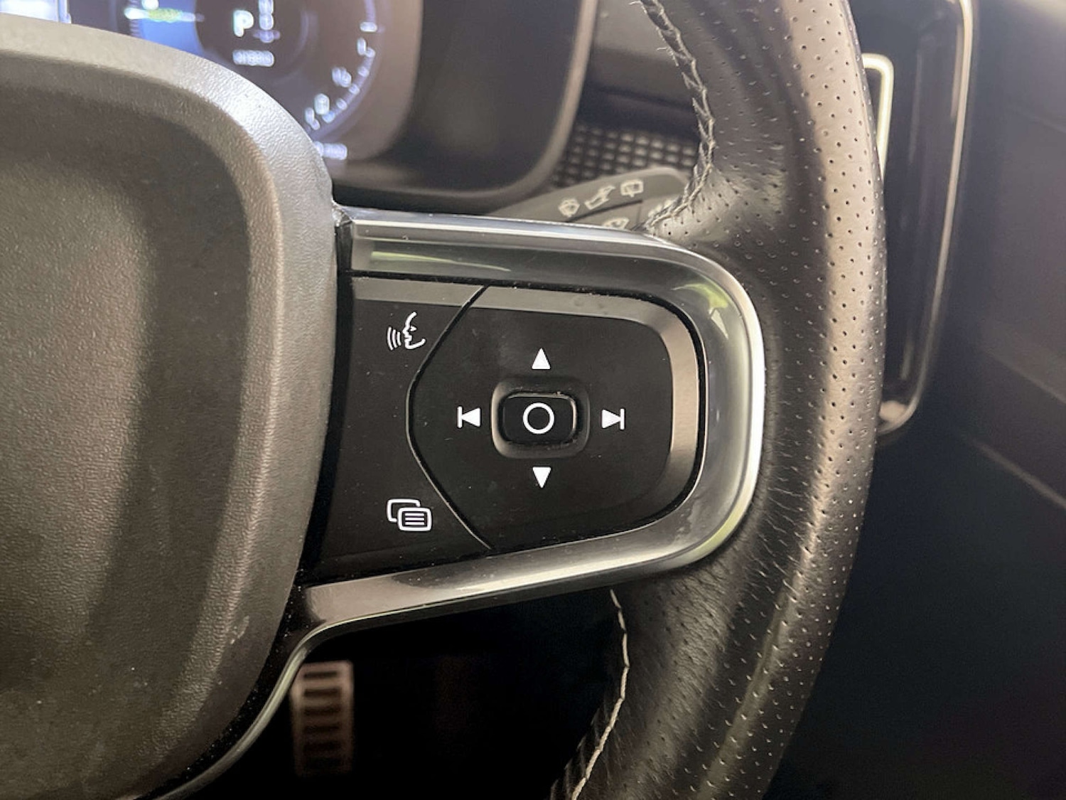 Used Volvo XC40 2021 for sale - 77609465: Photo 19