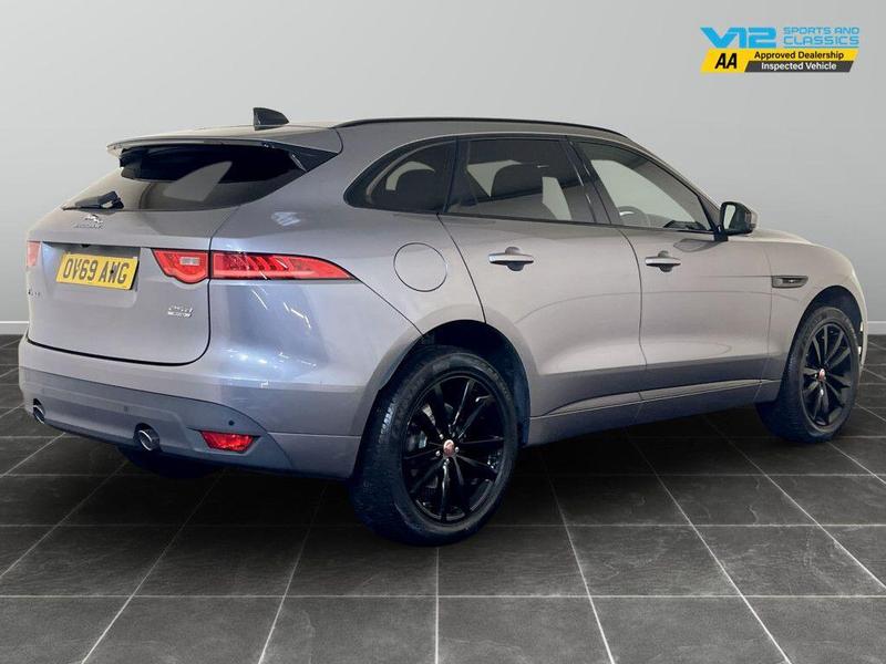 Used Jaguar F-Pace 2019 for sale - 76329702: Photo 10