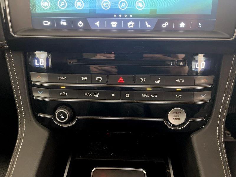 Used Jaguar F-Pace 2019 for sale - 76329702: Photo 25