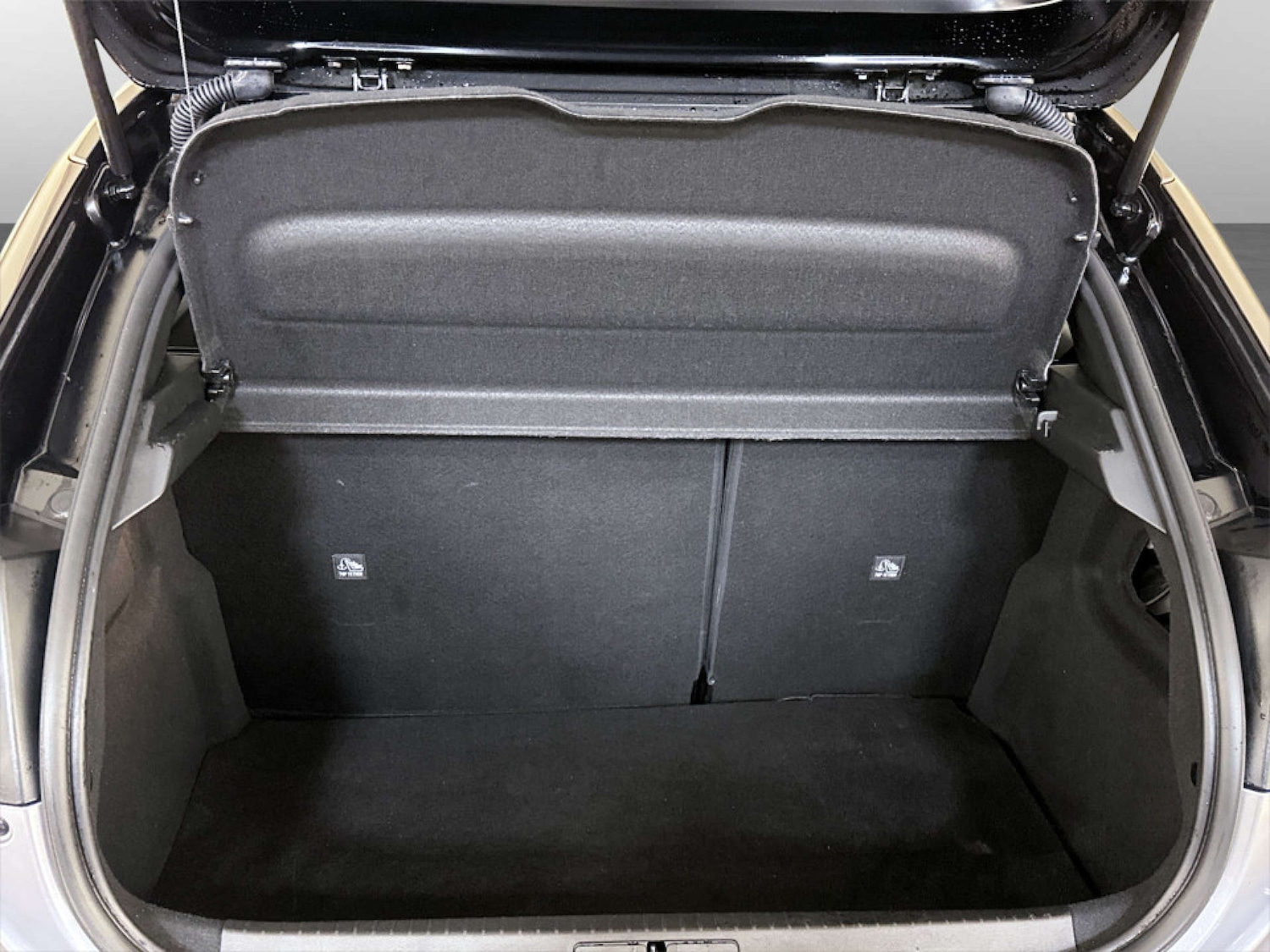 Used Vauxhall Corsa 2023 for sale - 77778115: Photo 15