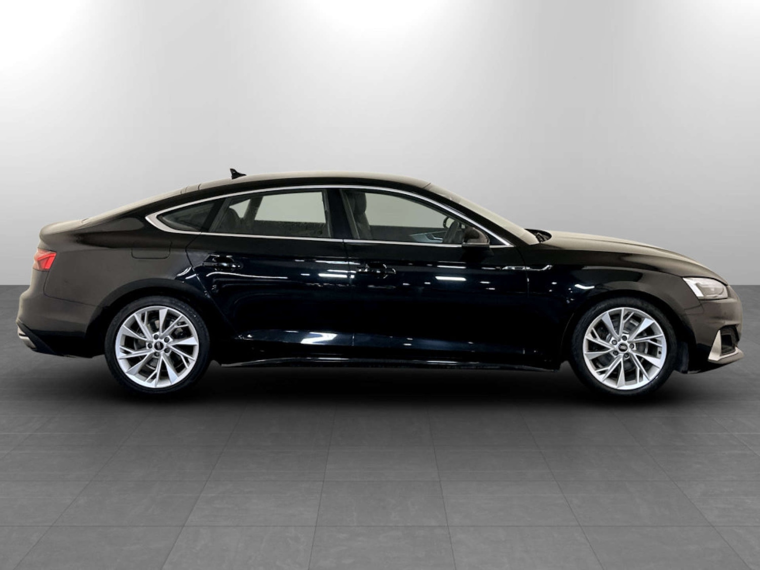 Used Audi A5 2021 for sale - 77408923: Photo 11