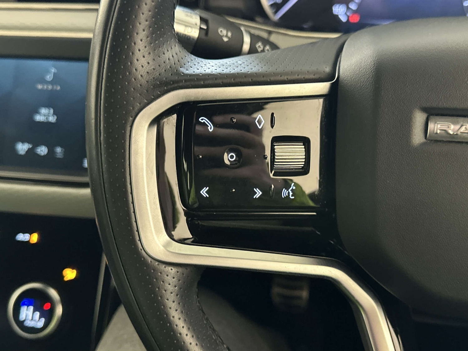 Used Land Rover Range Rover Evoque 2022 for sale - 78083419: Photo 17