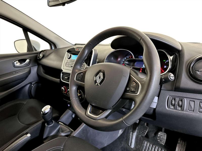 Used Renault Clio 2018 for sale - 77138237: Photo 15