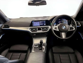 Used BMW 3 Series 2021 for sale - 76825857: Photo