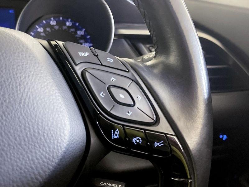 Used Toyota C-HR 2019 for sale - 76710147: Photo 19