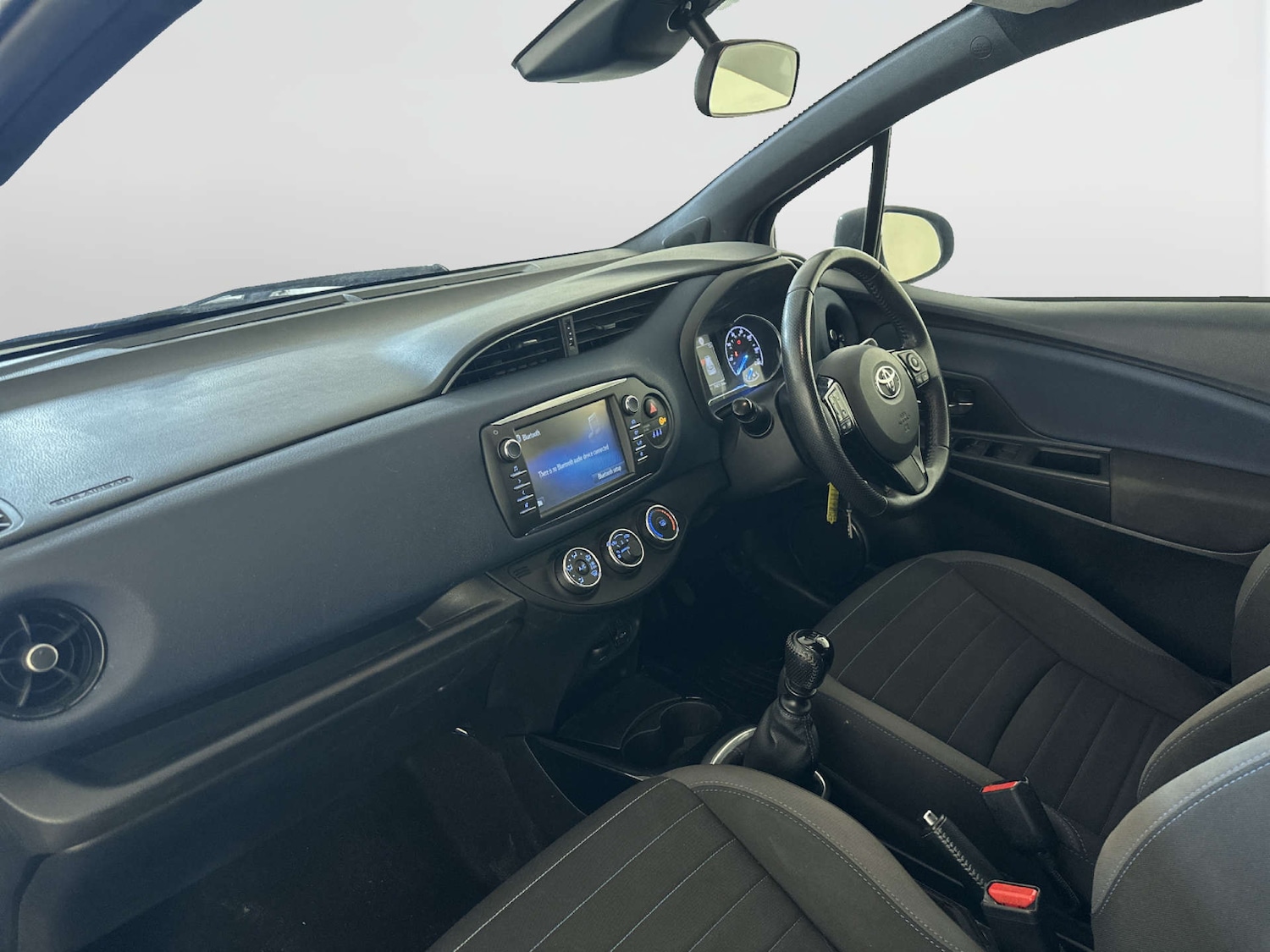 Used Toyota Yaris 2018 for sale - 78083537: Photo 12