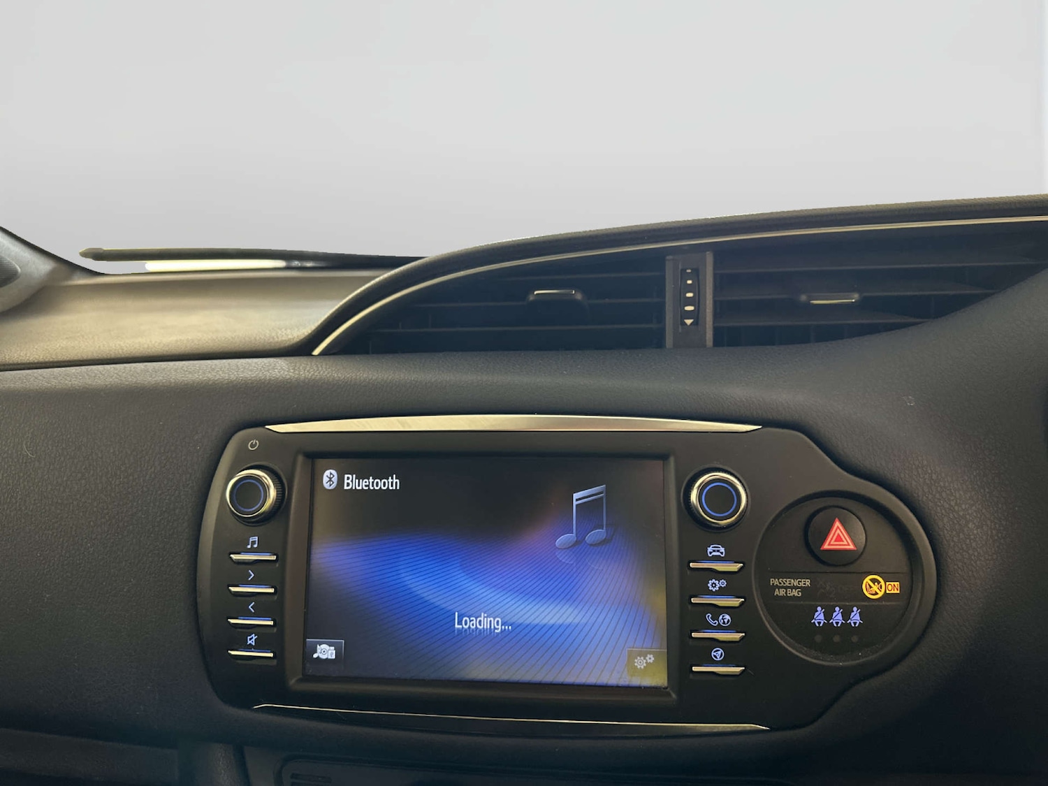 Used Toyota Yaris 2018 for sale - 78083537: Photo 22