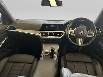 Used BMW 3 Series 2022 for sale - 79142623: Photo