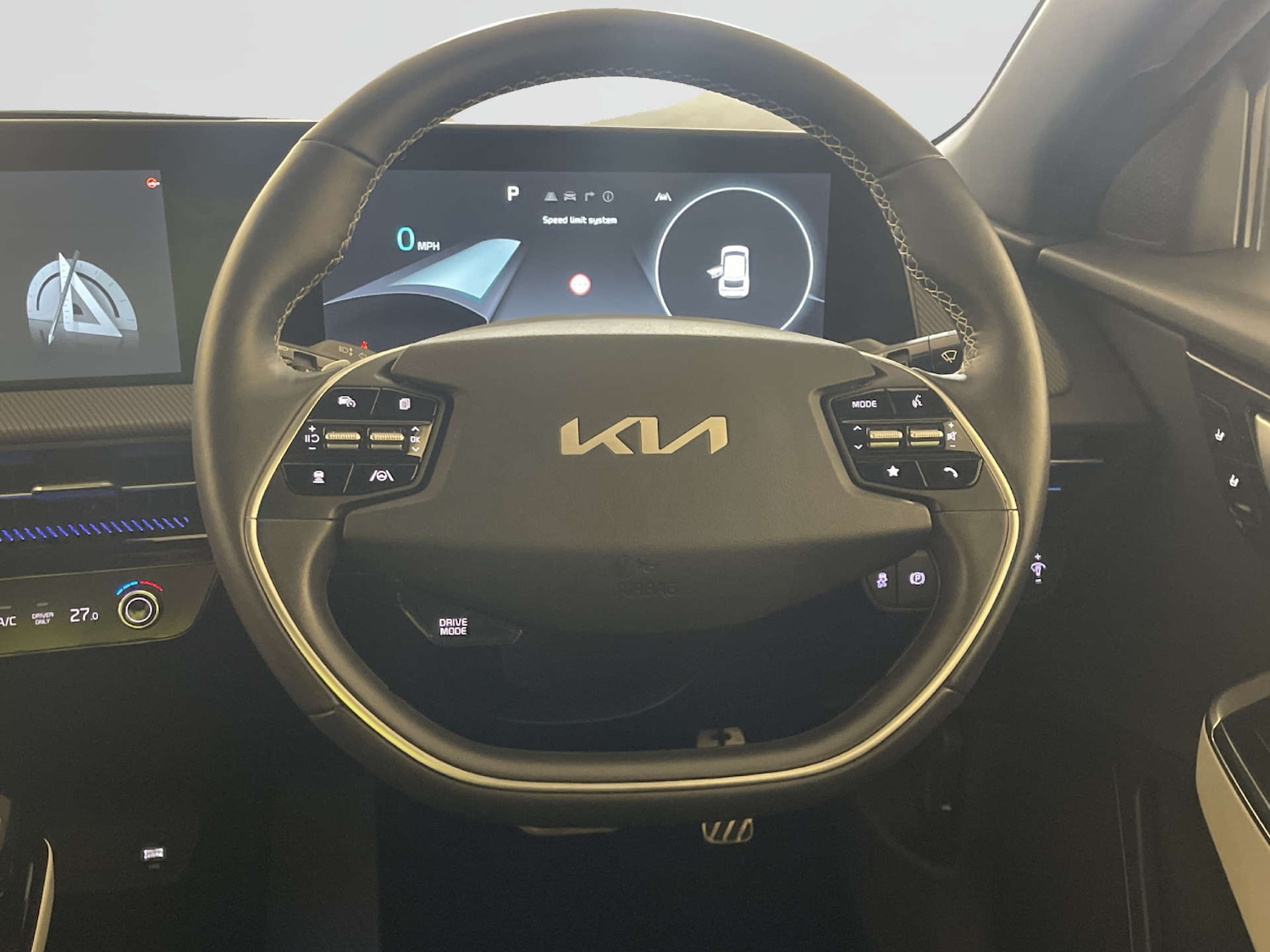 Used Kia EV6 2023 for sale - 77953310: Photo 15