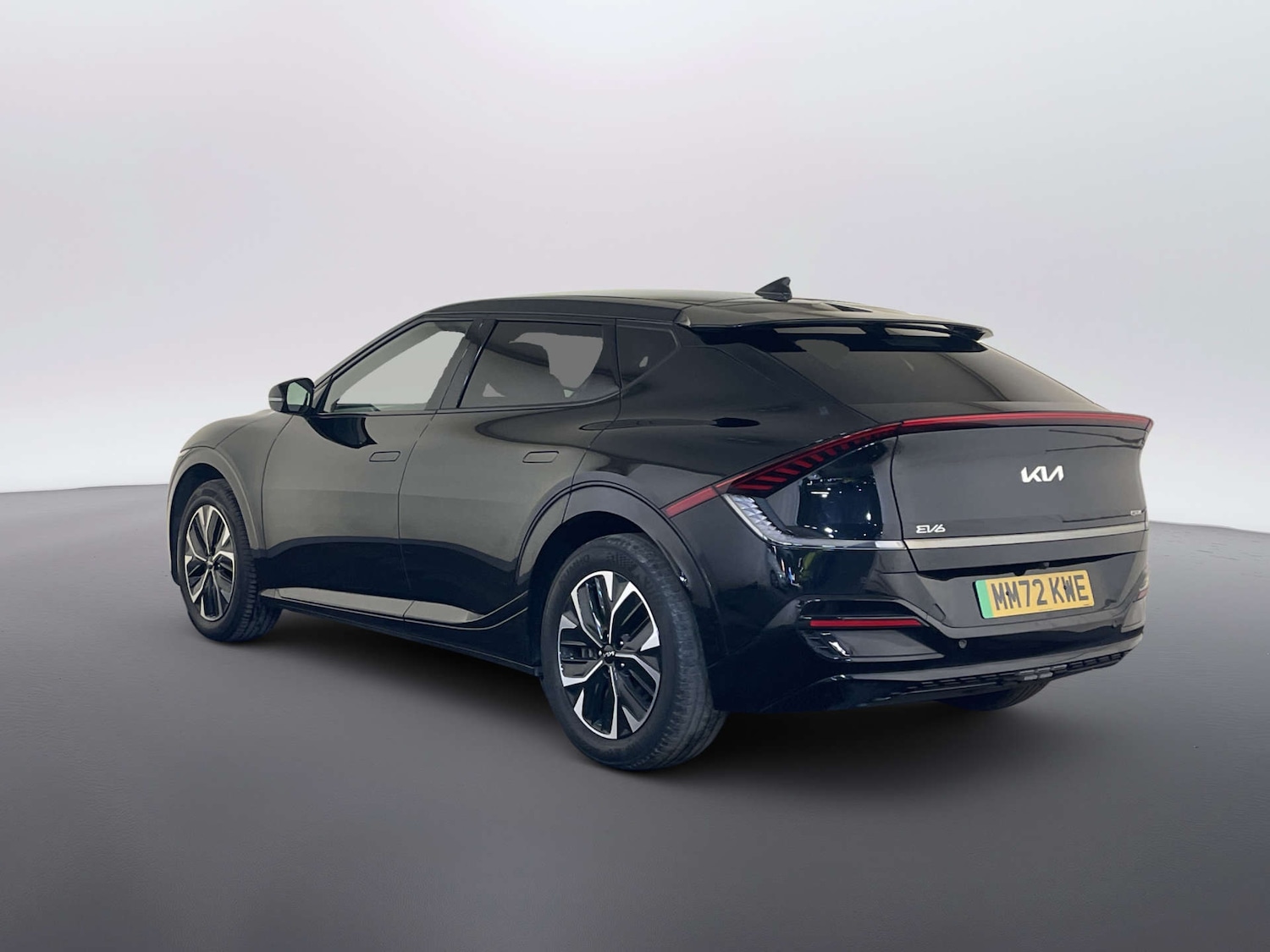 Used Kia EV6 2023 for sale - 77953310: Photo 8