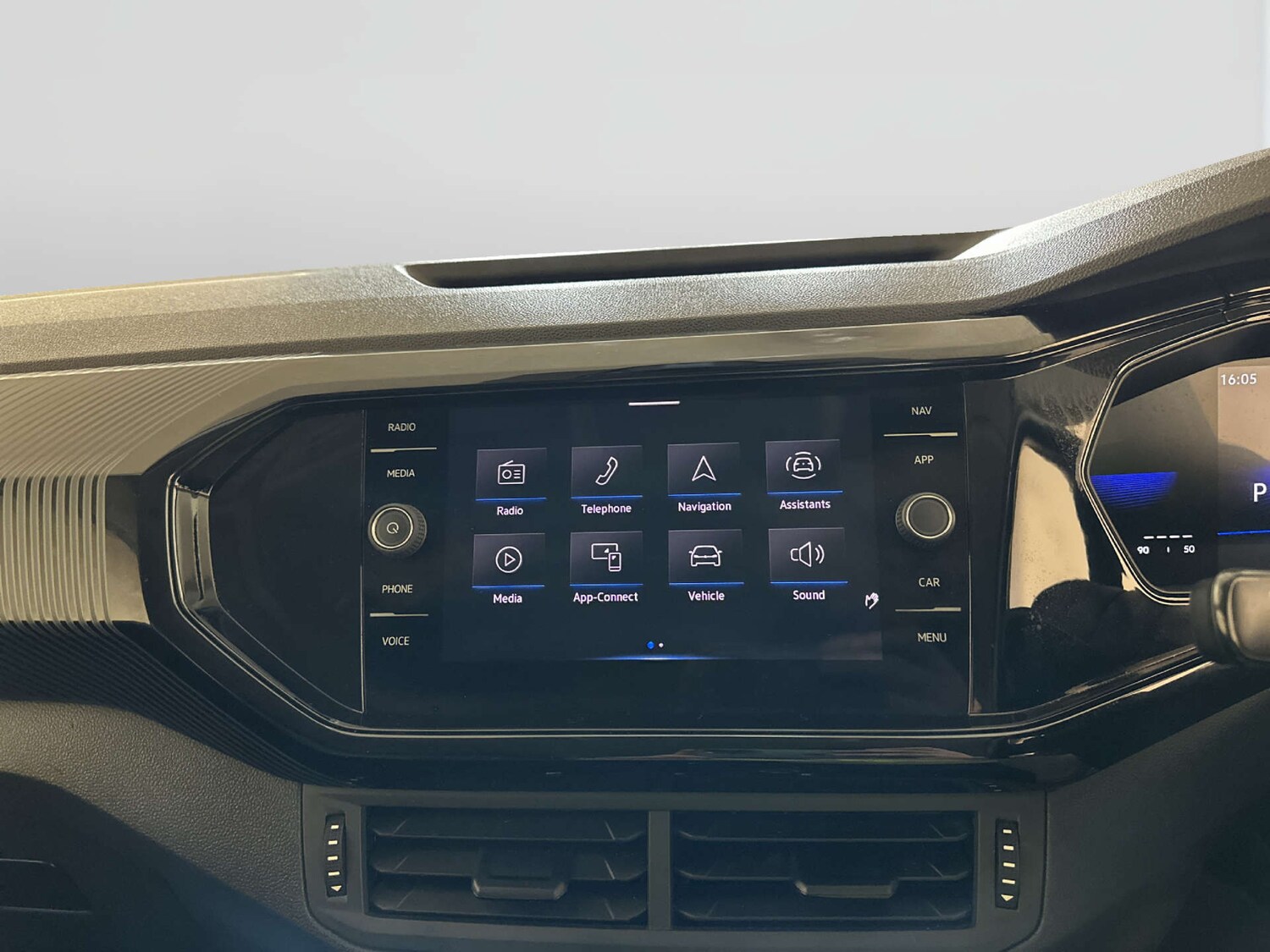 Used Volkswagen T-Cross 2023 for sale - 78031009: Photo 22