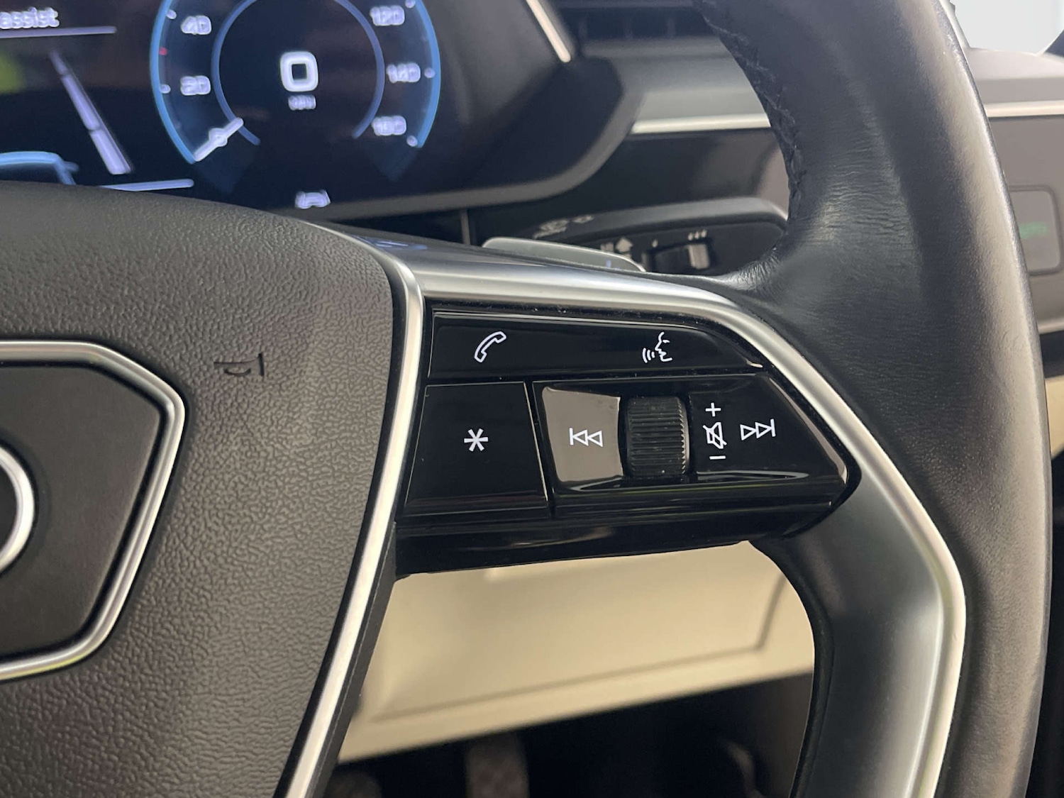 Used Audi e-tron 2022 for sale - 78031001: Photo 20