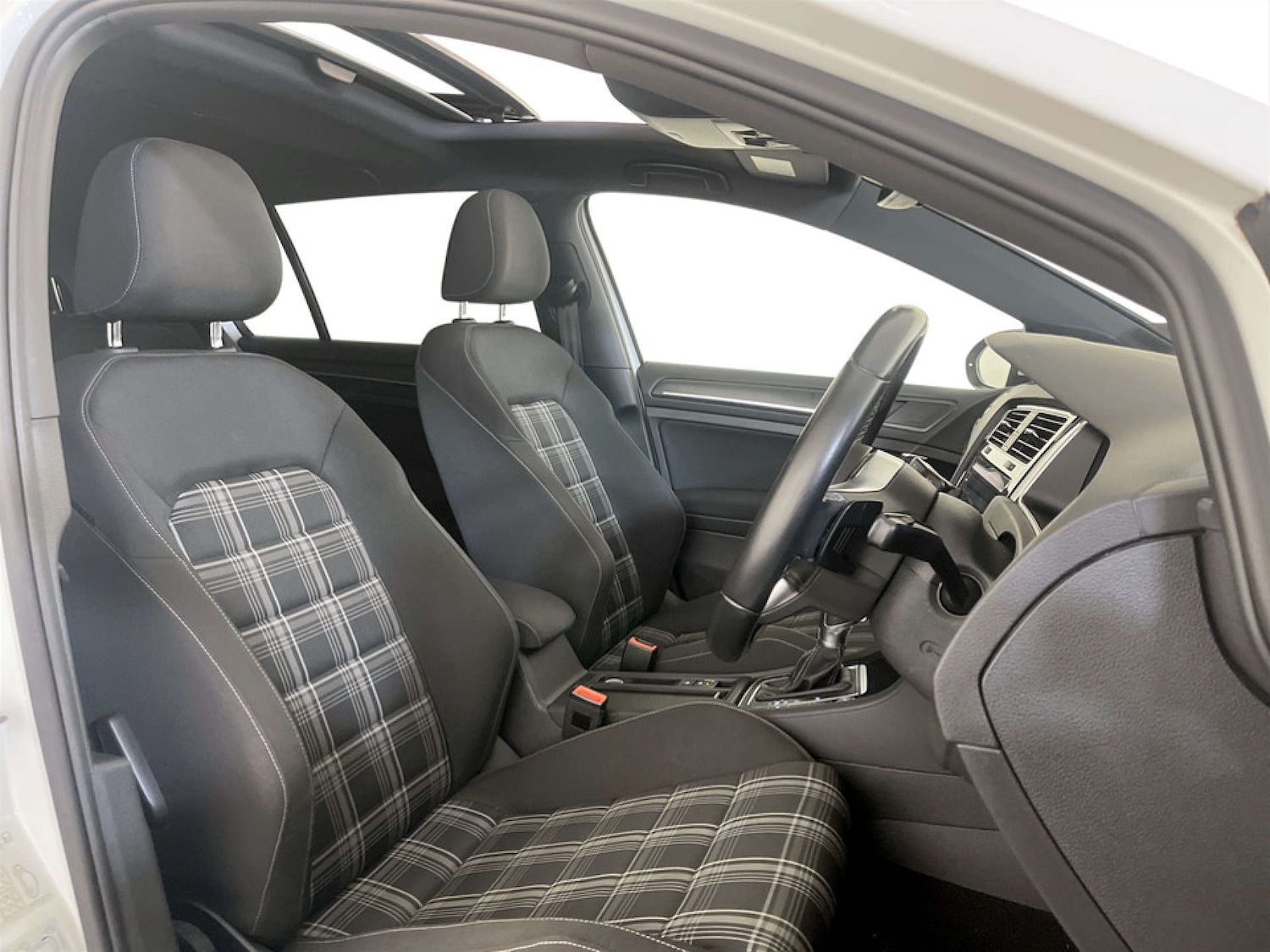 Used Volkswagen Golf 2019 for sale - 77301709: Photo 13